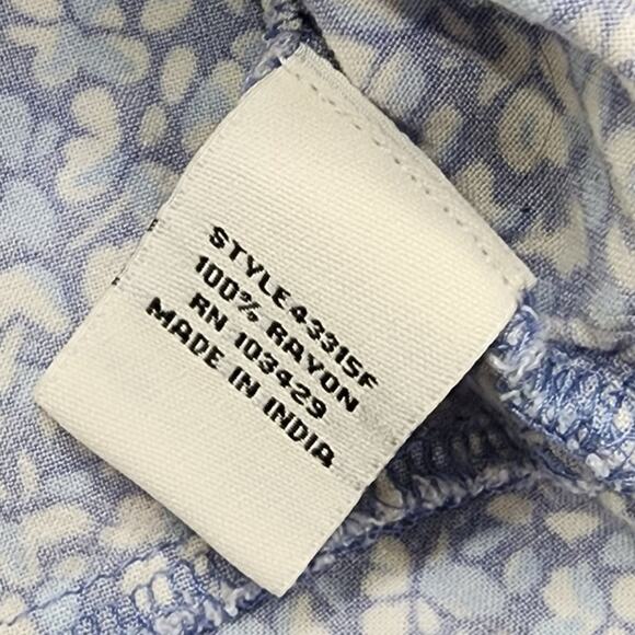 Caffe Marrakesh Top Womens L Blue Floral Shirred Ruffled Short Sleeve Rayon - Picture 5 of 10